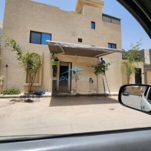 مظلات سيارات متحركة بالريموت