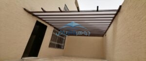 مظلات الخشب