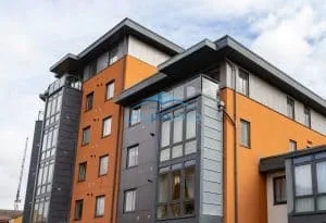 مميزات استخدام كلادينج للواجهات