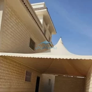 فني تركيب مظلات هرمية الرياض